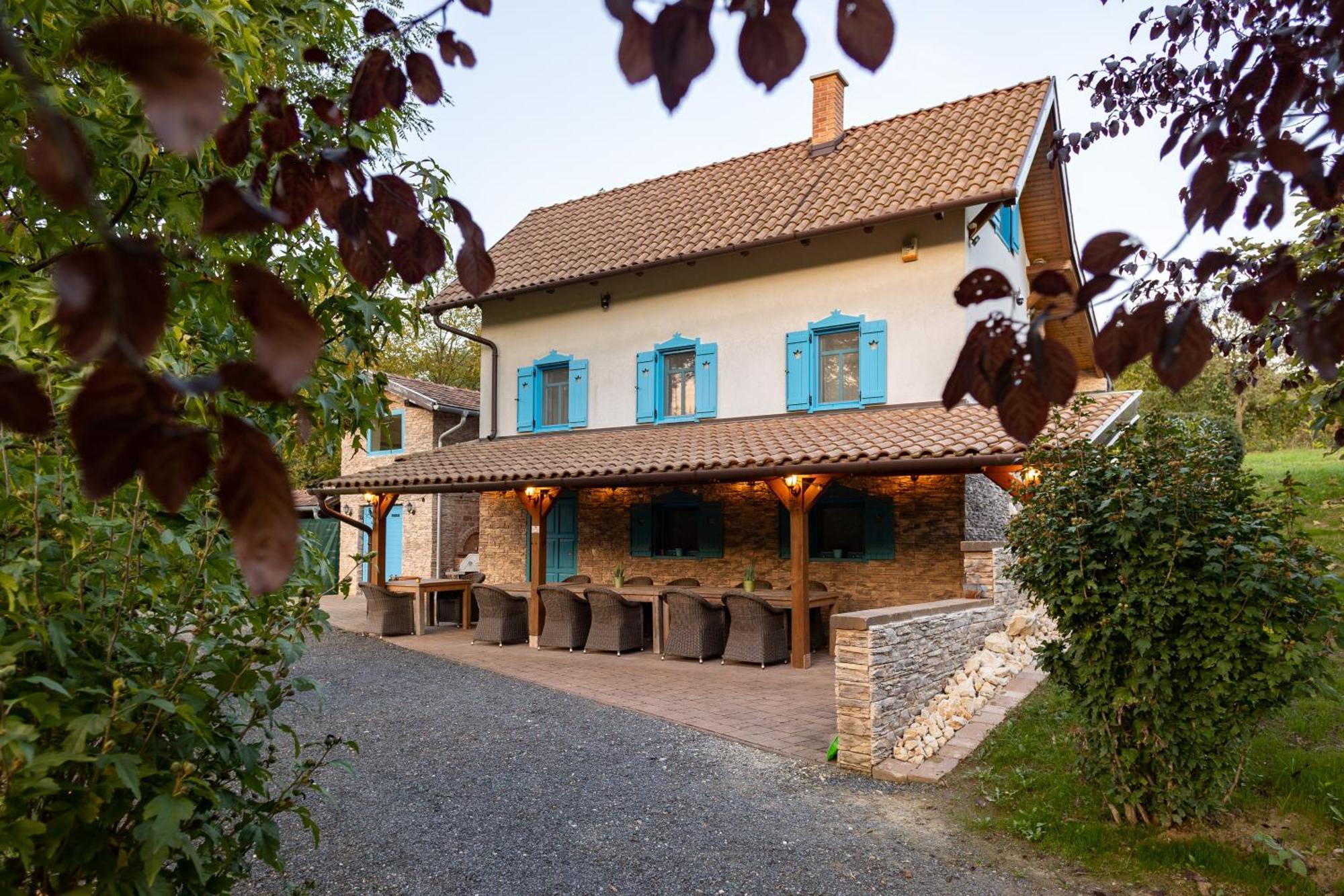 Feszek Villa Zalaegerszeg Zewnętrze zdjęcie